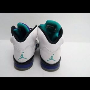 NEW Grape retro 5’s  🍇 RARE w/ ORIGINAL BOX